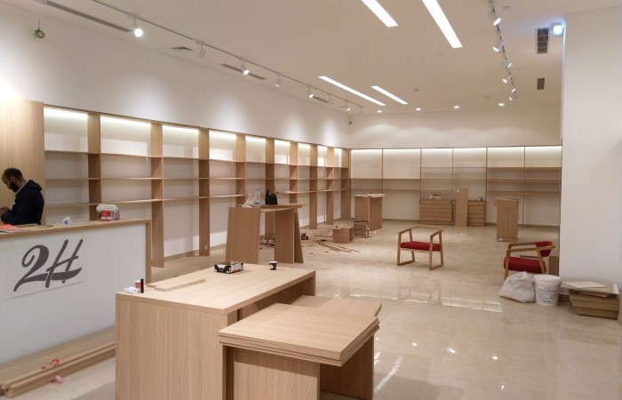 2H Stores - Centro Mall - Interior Design Administration